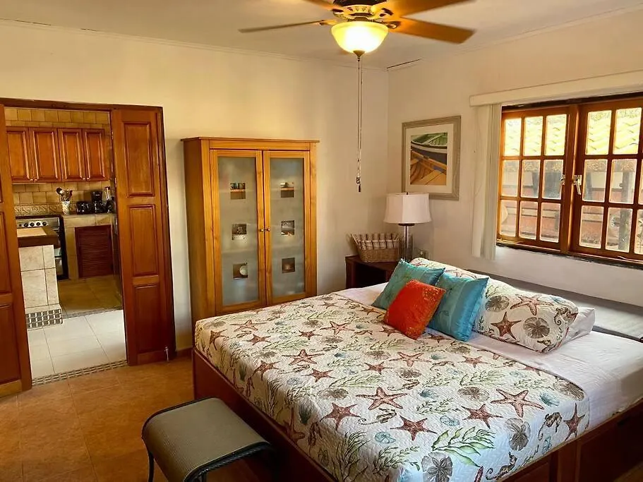3-Bedroom Villa With A Jacuzzi ノールト